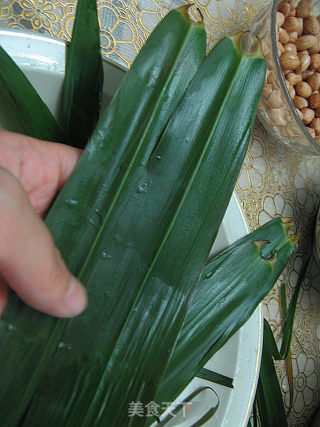 [dragon Boat Festival. Zongzi Chapter] Kidney Bean, Peanut and Date Zongzi recipe