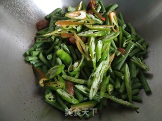 Stir-fried Beans with Local Pork recipe