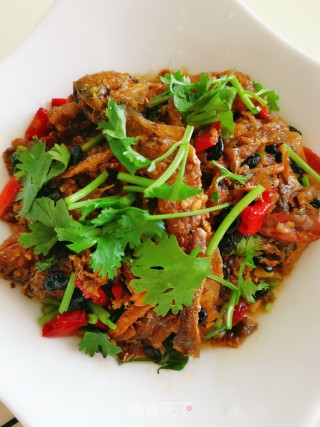 Braised Small Yellow Croaker with Black Bean Sauce recipe