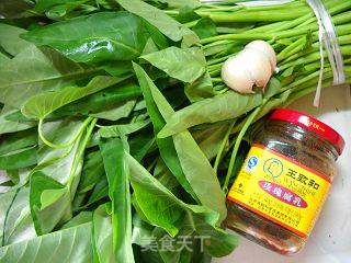 Stir-fried Yong Vegetable recipe