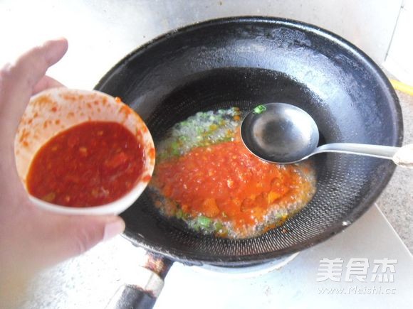 Red Pepper Vermicelli Loofah Slices recipe