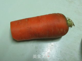 Dandelion Mixed with Carrot Shreds recipe