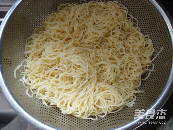 Lean Meat Noodles recipe