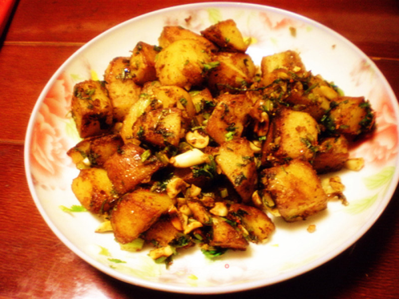 Spicy Fresh Pan-fried Potatoes recipe