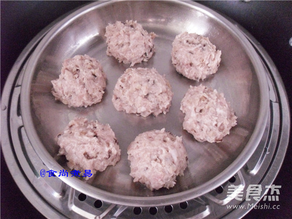 Homemade Handmade Mushroom Pork Balls recipe