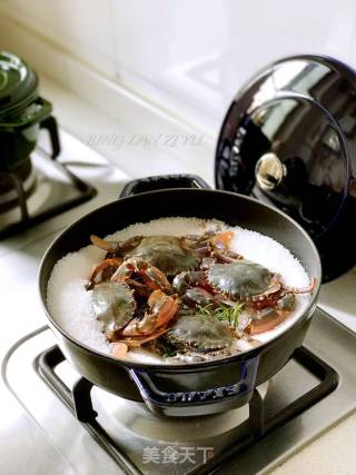 Rosemary Salt Baked Crab recipe