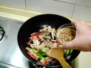 The Famous Dish "dong'an Chicken" with A Thousand Years of History recipe