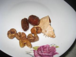 Puffed Fish Gills Stewed Pork Horizontal Lean Meat Soup recipe