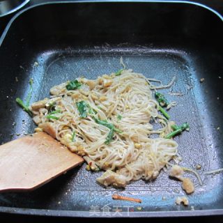 Fried Noodles with Fish Fragrant recipe