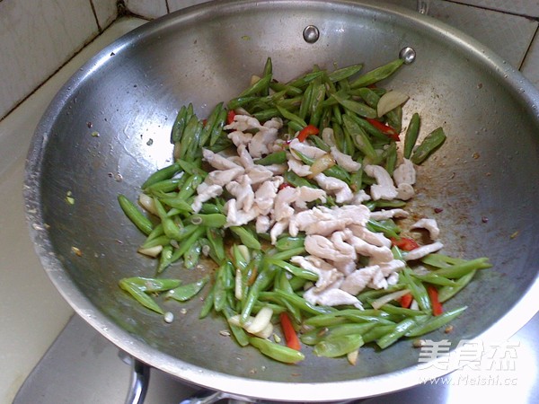 Stir-fried Pork with Beans recipe