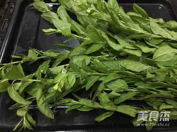 Pork Liver Soup with Wolfberry Leaf in Congee Base recipe