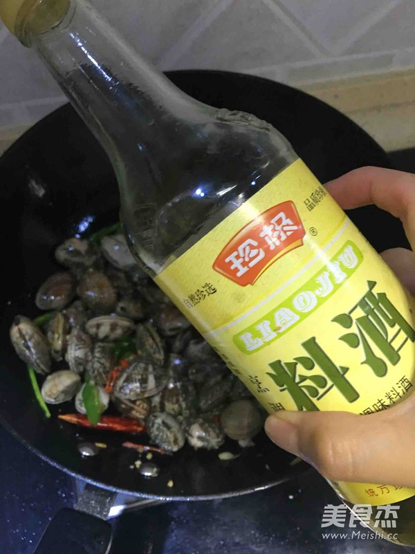 Spicy Fried Clams recipe