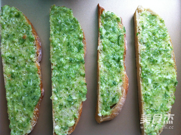 Garlic Okra Bread Slices recipe