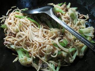 Fried Noodles with Hot Pepper Pork and Cauliflower recipe