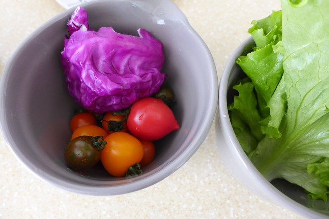 Tomato Quinoa Salad recipe