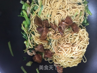 Black Pepper Beef Fried Noodles recipe