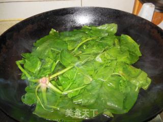 Hand-rolled Noodles with Spinach recipe
