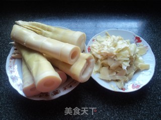 [pickled Pepper and Pickled Vegetable Bamboo Shoots] recipe