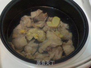 [stewed Chicken Soup with Bamboo Fungus] A Bowl of Cleansing for The Soul recipe