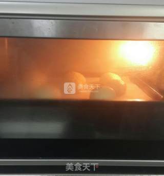 Bean Paste Meal Buns recipe