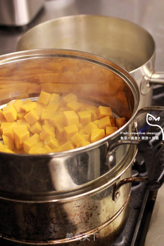 Baked Mashed Potatoes with Smoked Meat and Pumpkin recipe