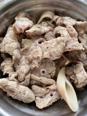 Stir-fried Pork Lung with Sour Bamboo Shoots recipe