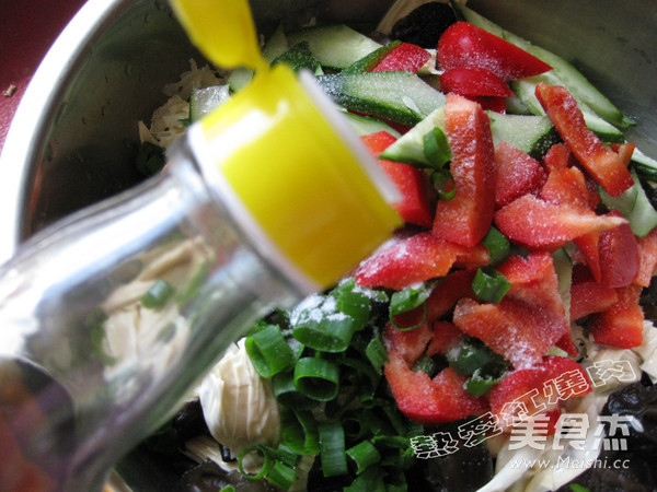 Double-eared Seasonal Vegetables Mixed with Yuba recipe