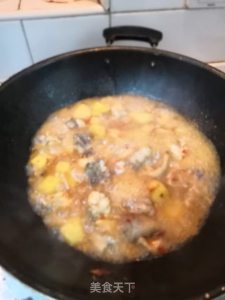 Braised Chicken Nuggets with Potatoes recipe