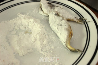 Pan Fried Small Yellow Croaker recipe