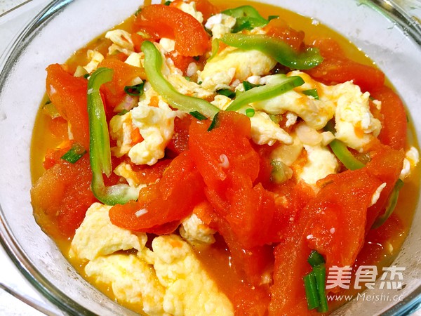 Tomato Scrambled Eggs recipe