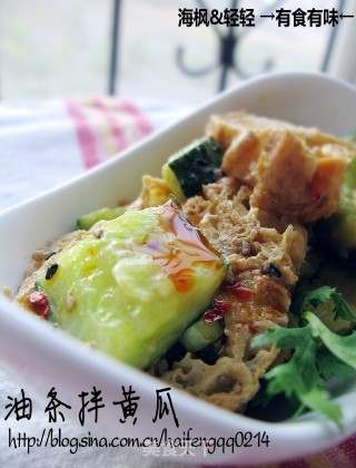 Shandong on The Tip of The Tongue-fried Dough Sticks Mixed with Cucumber recipe