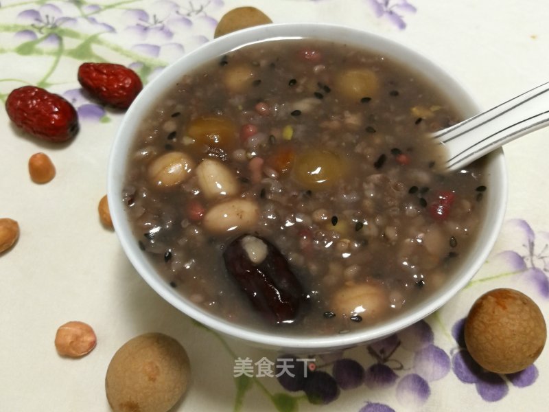 Longan and Lotus Seed Eight-treasure Porridge recipe