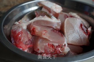 Braised Lamb with Crispy Meat Carp recipe