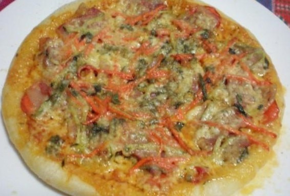 Bacon and Vegetable Pizza recipe