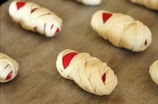 Hot Dog Mummy recipe