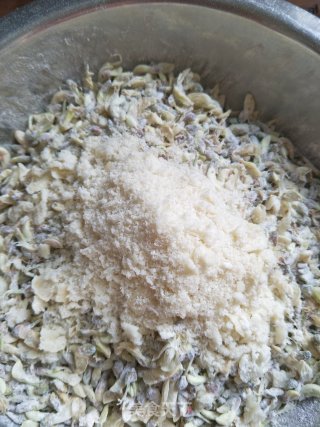 Steamed Sophora Japonica recipe