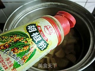 Pleurotus Eryngii and Radish Ribs in Clay Pot recipe