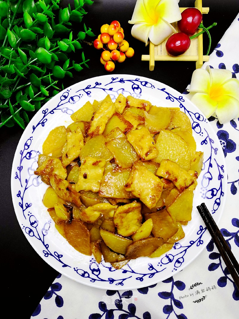 Fried Pork with Potatoes recipe