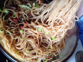 Minced Meat and Mushroom Vermicelli Pot recipe