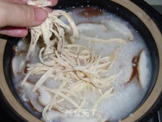 Mushroom Chicken Congee recipe