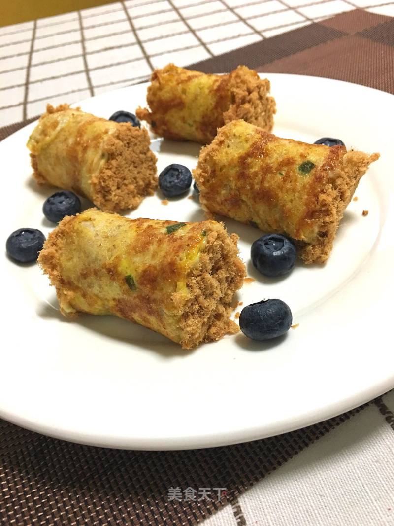 Whole-wheat Toast Turned into A Cute Pork Floss Roll😬 recipe