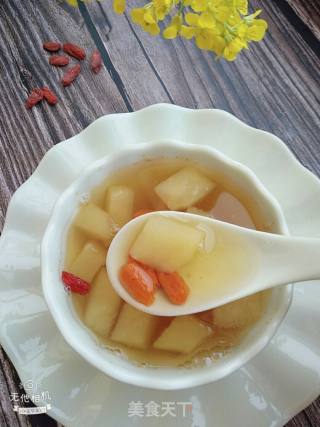 Stewed Wolfberry with Apple and Rock Sugar recipe