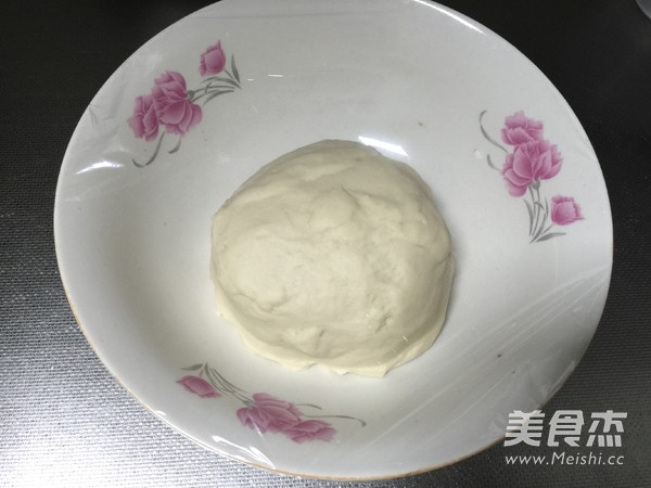 Medium Type Coconut Bean Paste Bread recipe