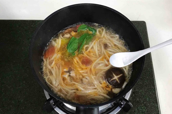 Tomato Mushroom Noodle Soup recipe