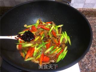 Stir-fried Beef with Asparagus recipe