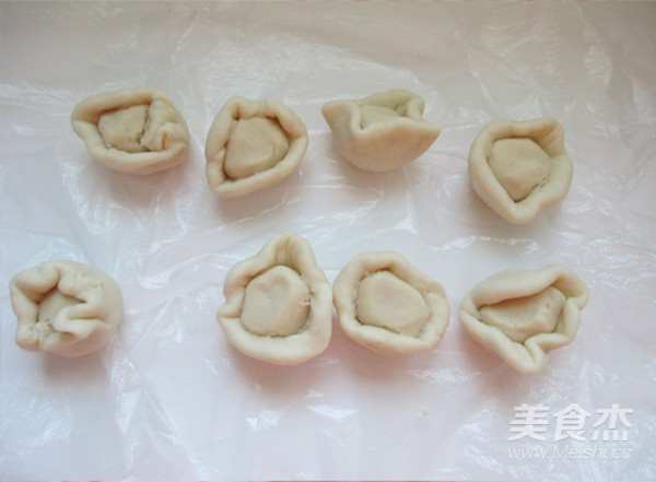 Su-style Fresh Meat Moon Cakes recipe