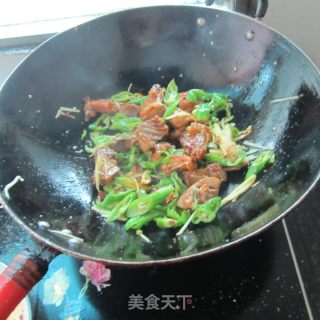 Spicy Fried Roast Duck recipe