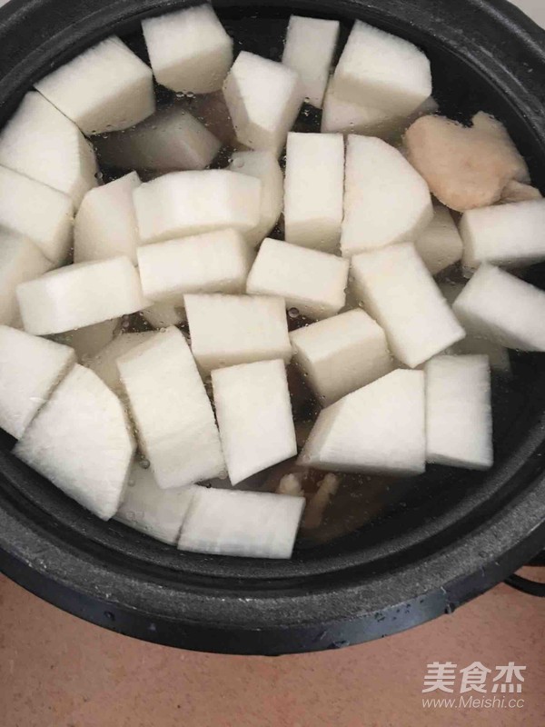 White Radish Laoya Soup recipe