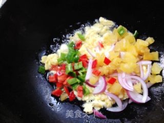 Color, Smell and Taste-thai King Fried Rice recipe