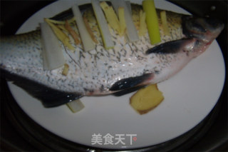 Steamed Wuchang Fish recipe